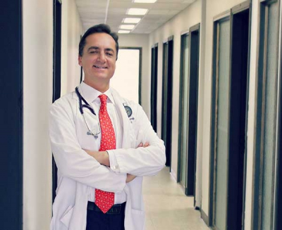 Dr. Gustavo Nogareda